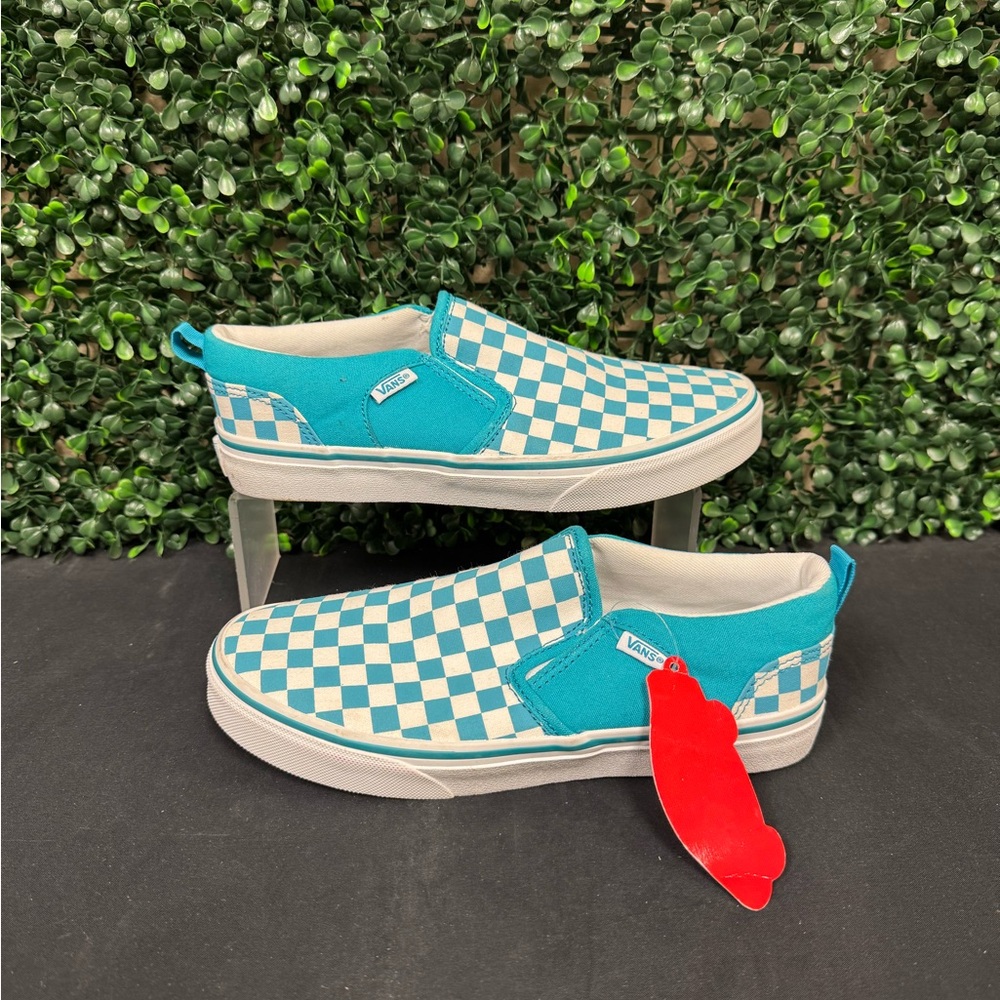 Vans Classic Slip-On Checkerboard Shoe - W4.5